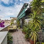 B4 Big Apartment With Terrace And View In Hystorical Centre Naples