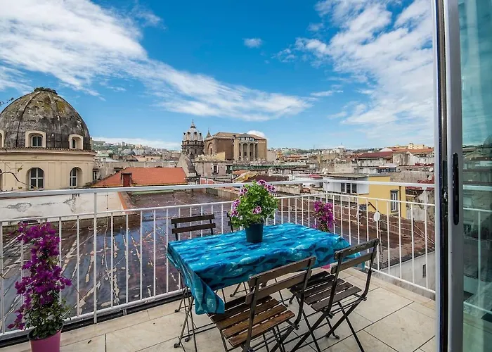 B4 Big Apartment With Terrace And View In Hystorical Centre Naples