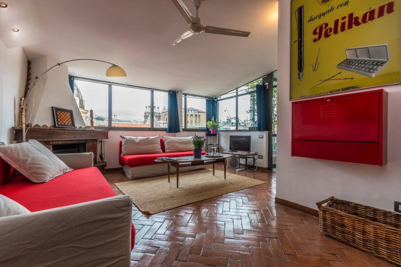 B4 Big With Terrace And View In Hystorical Centre Naples
